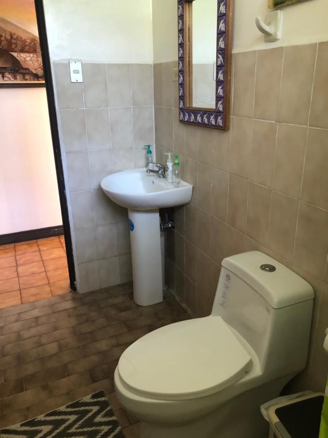 Airport Rio Segundo Studio Bed & Breakfast Alajuela Екстериор снимка